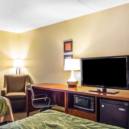 Mulberry Inn Newport News Esterno foto