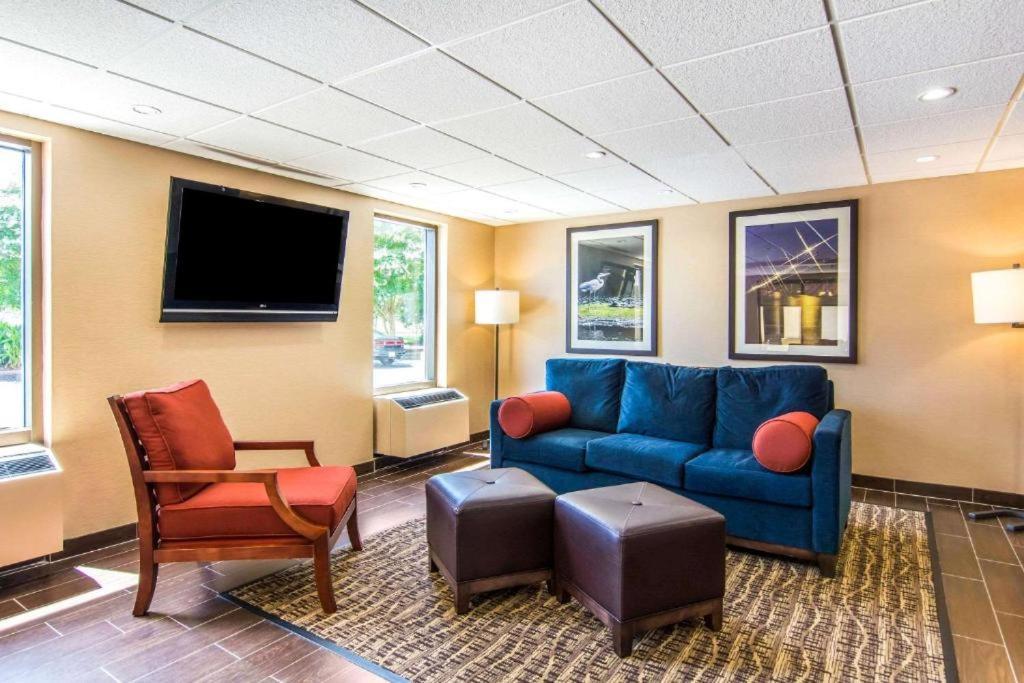 Mulberry Inn Newport News Esterno foto